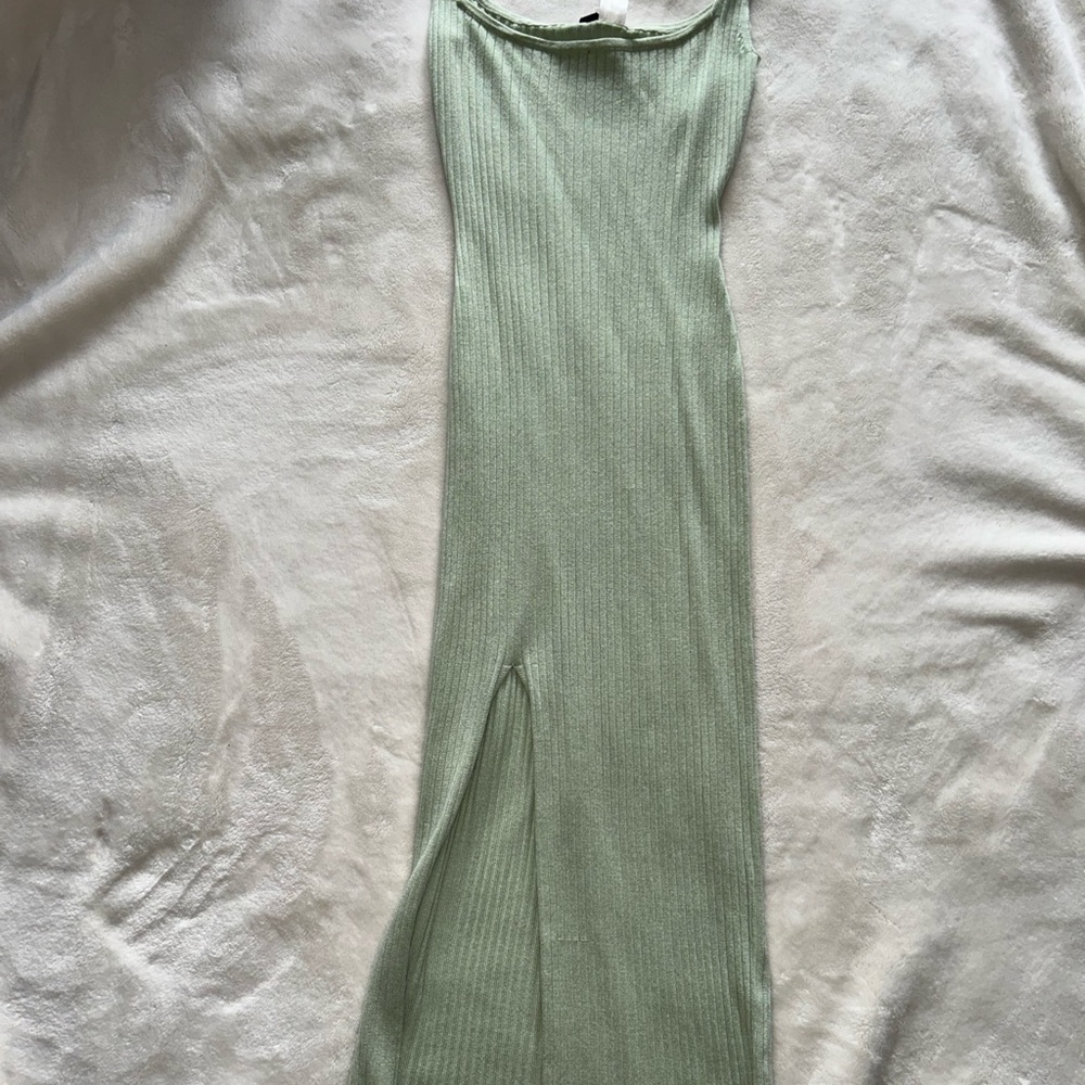 H&M Light Green Ribbed Dress